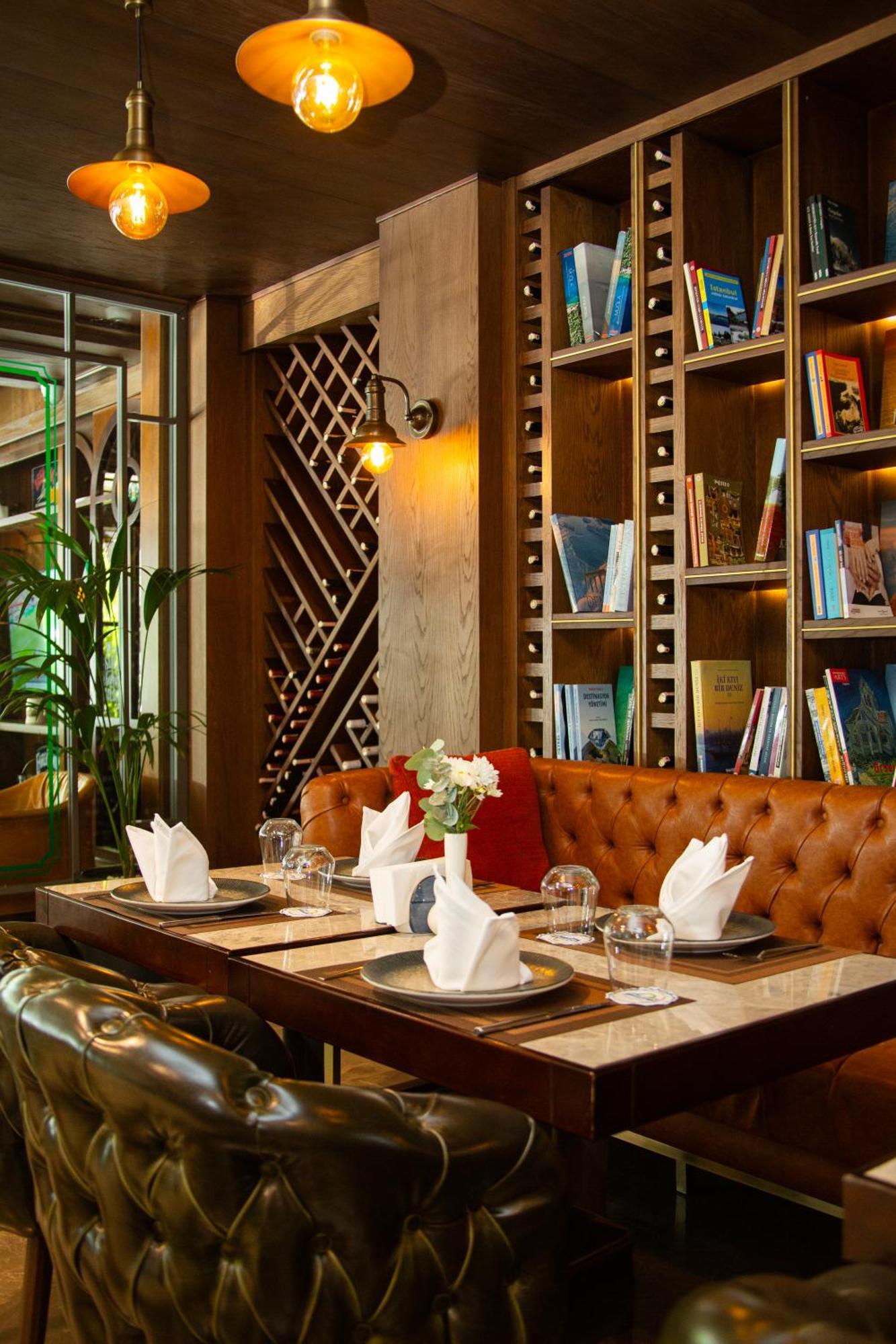 Days Inn By Wyndham Istanbul Bomonti Ngoại thất bức ảnh