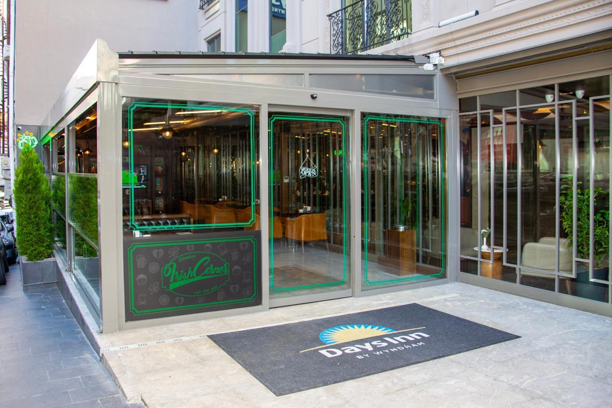 Days Inn By Wyndham Istanbul Bomonti Ngoại thất bức ảnh